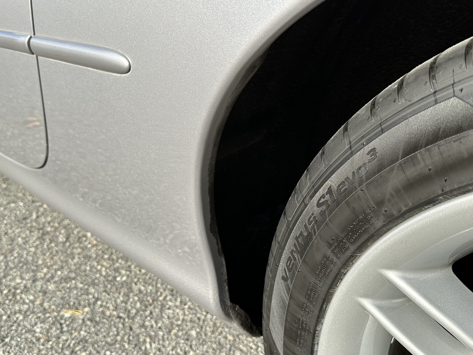 Exteriörbild på 2000 Jaguar XK 8