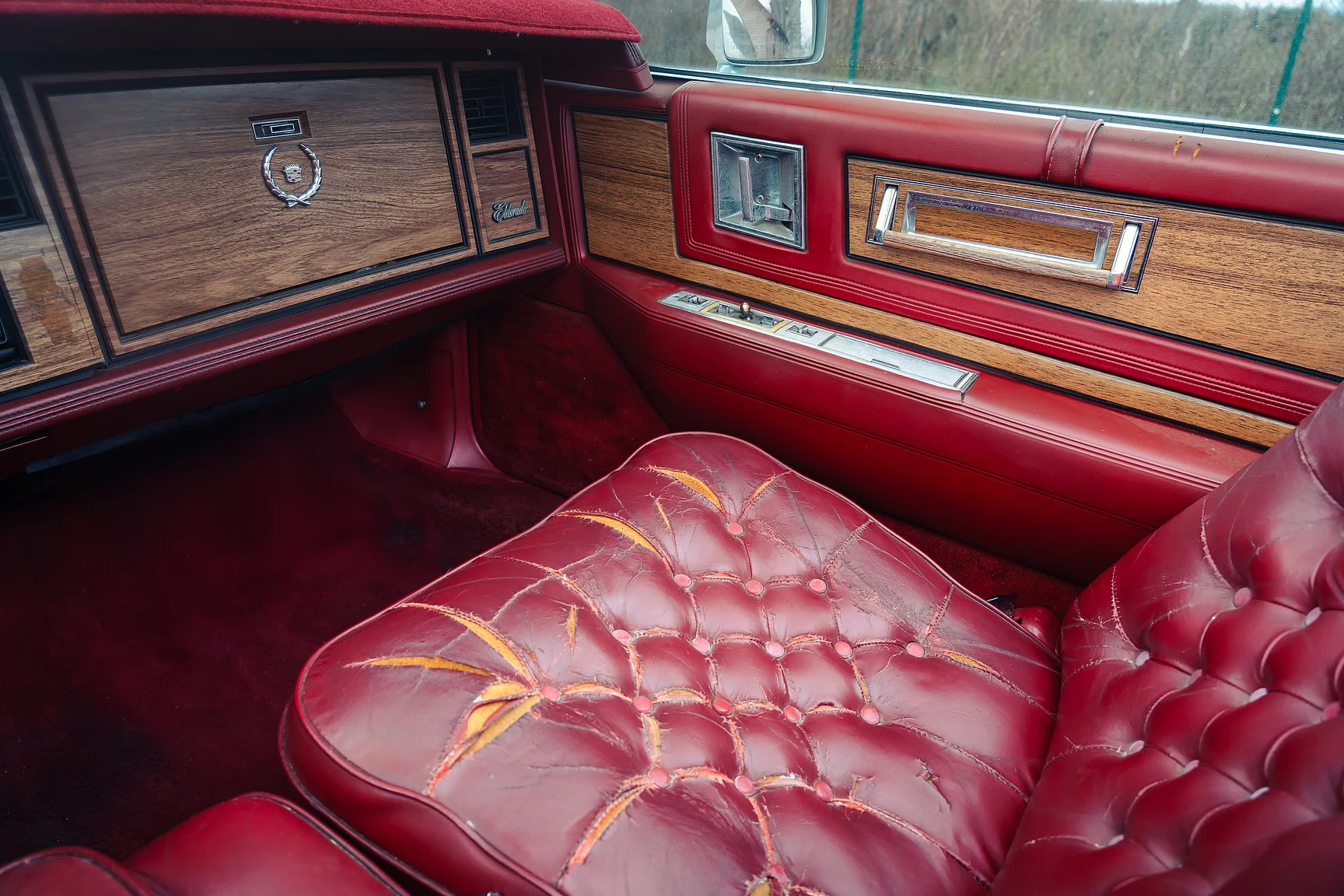 Innenraumfoto von 1984 Cadillac Eldorado Biarritz Convertible (25)