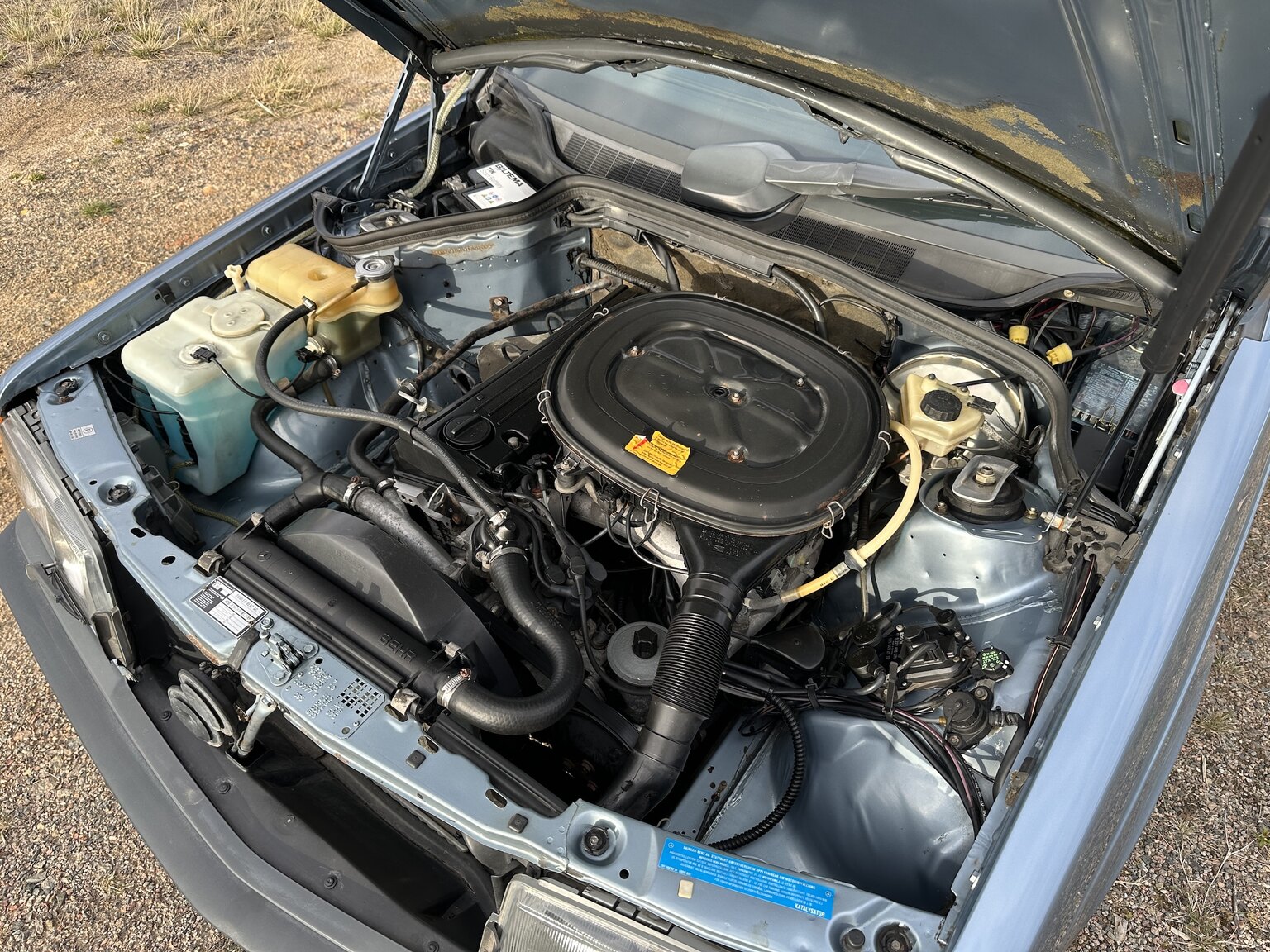 Image of 1988 Mercedes-Benz 190 E mechanics