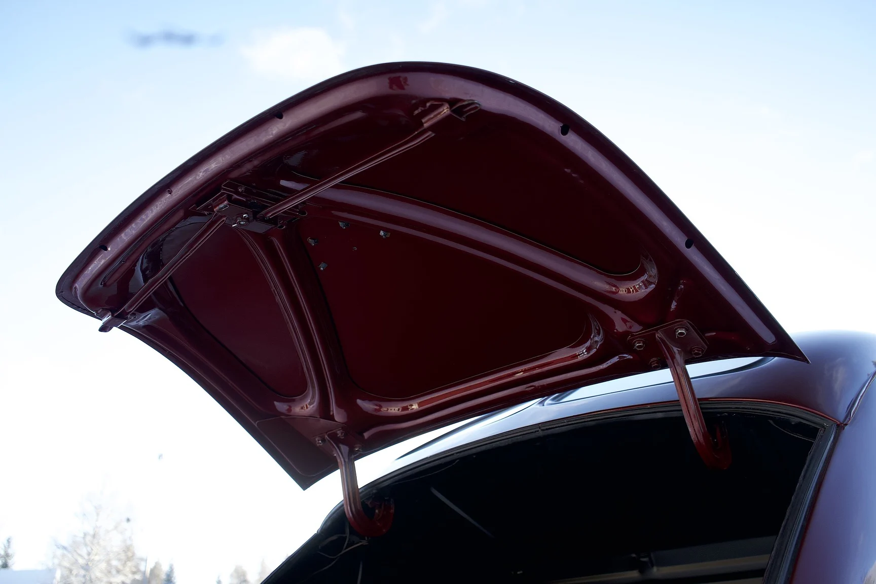 Interior image of 1953 Volvo PV444 DS (56)