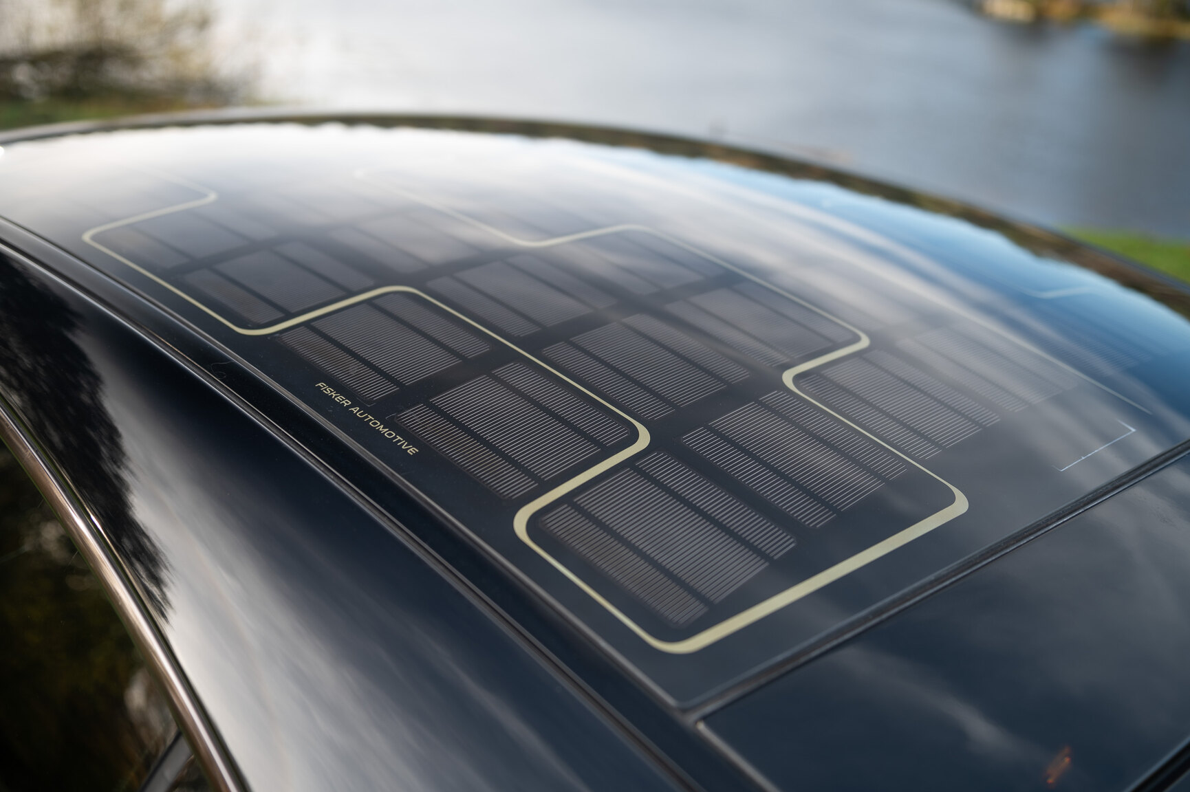 Exteriörbild på 2013 Fisker Karma ES