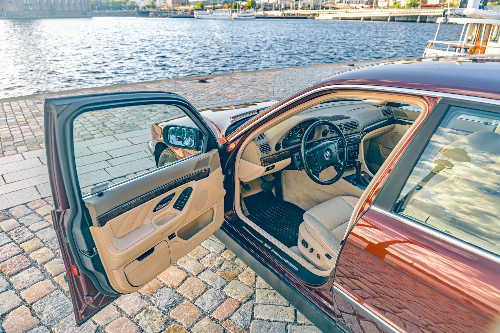 Interiörbild 1999 BMW 740i (1)