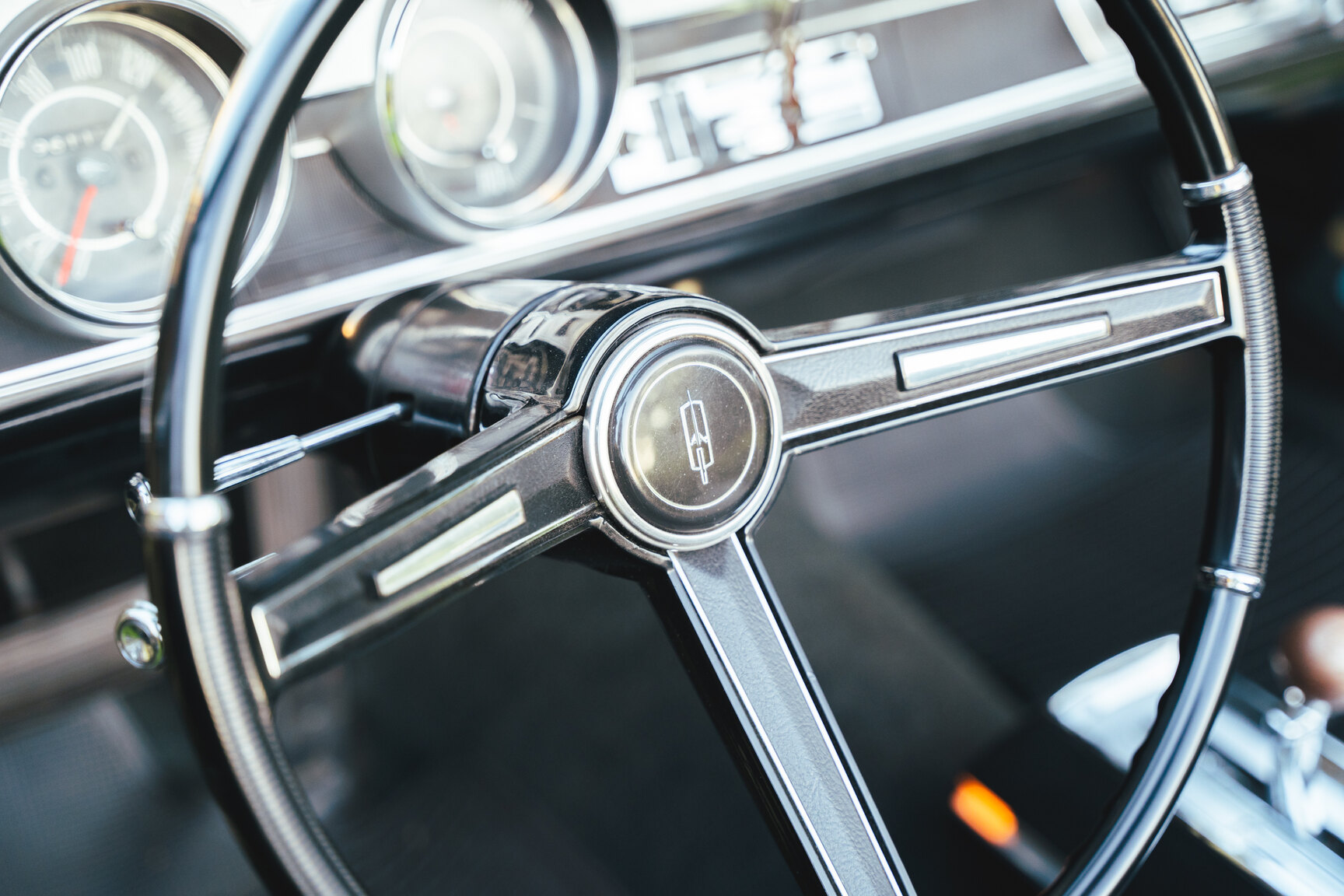 Interiörbild 1967 Oldsmobile Cutlass Supreme Cabriolet