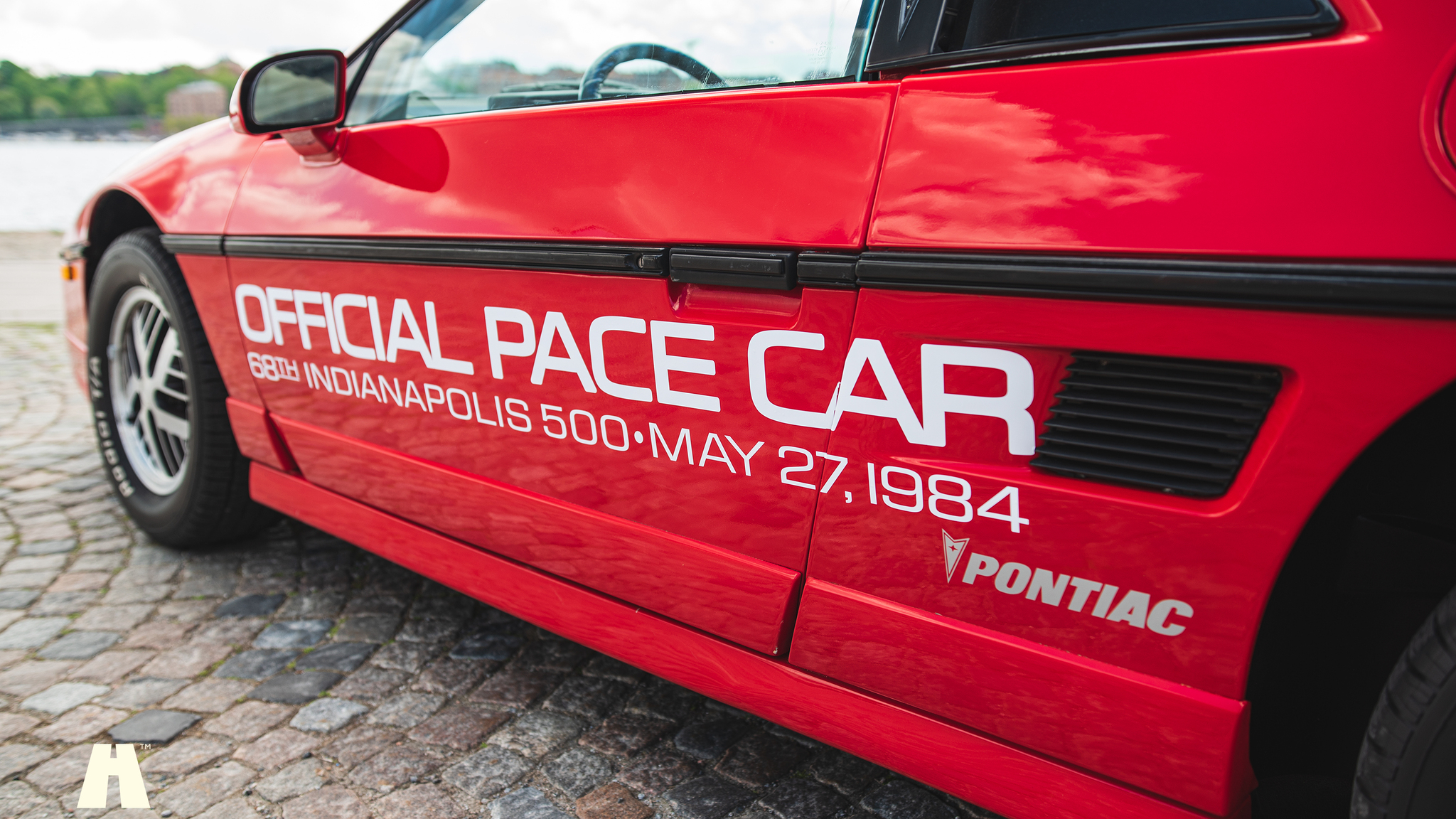 Exterior image of 1985 Pontiac Fiero GT (38)