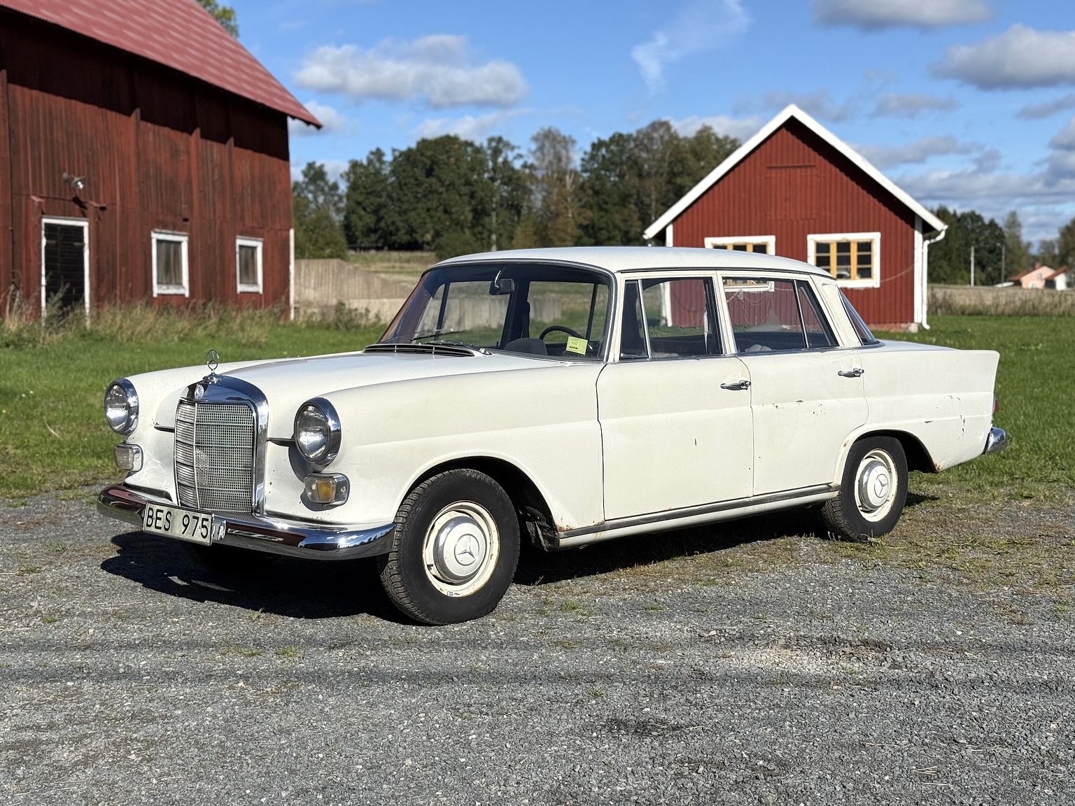 1967 Mercedes-Benz 200