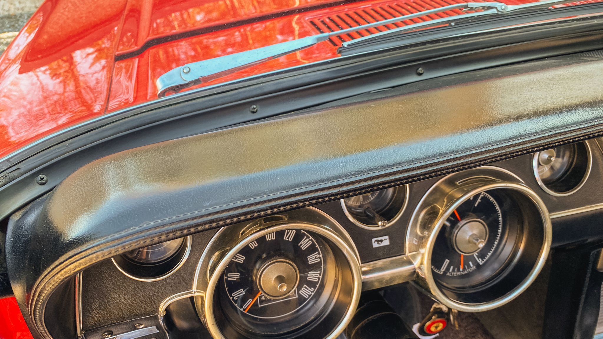 Interior image of 1968 Ford Mustang 302ci Cabriolet (27)