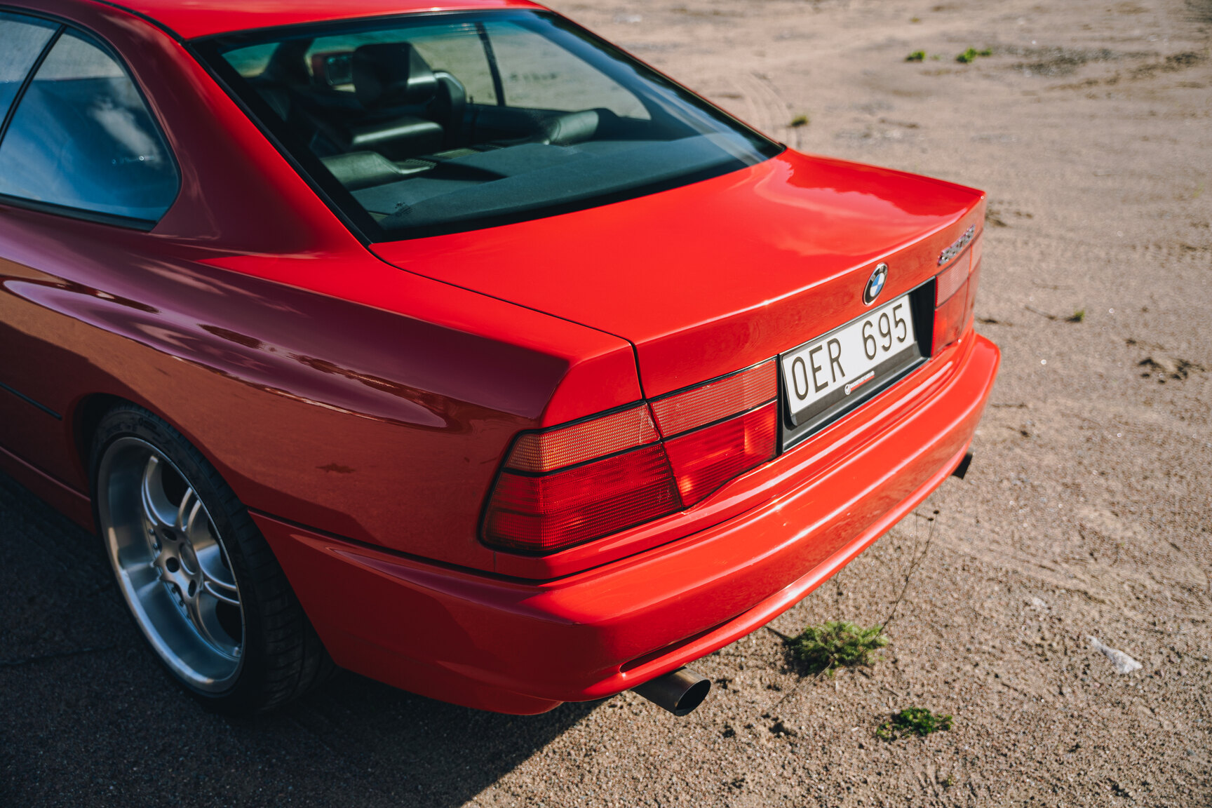 Exterior image of 1991 BMW 850 i Manuell 1000hk