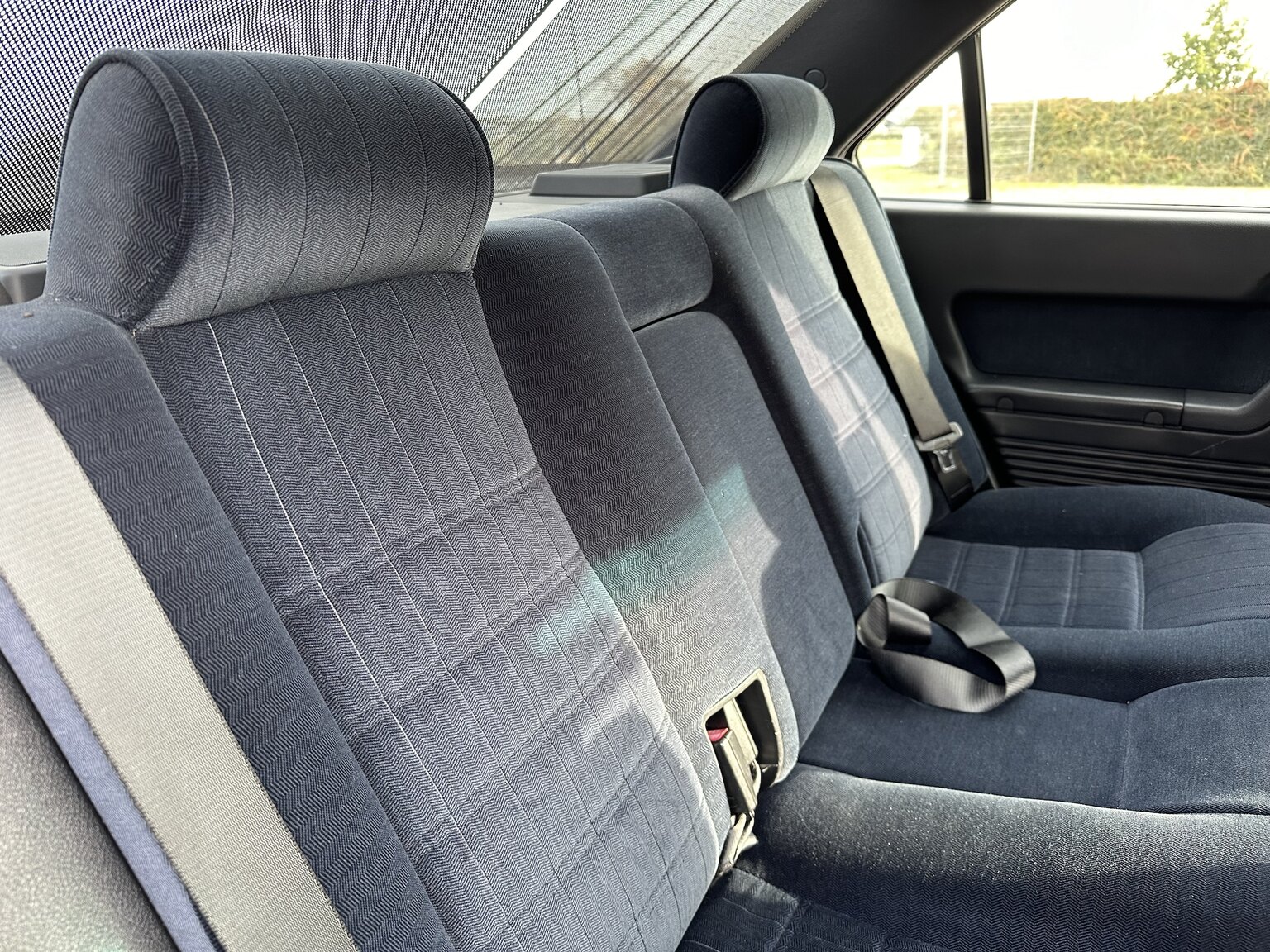 Interior image of 1994 Alfa Romeo 164