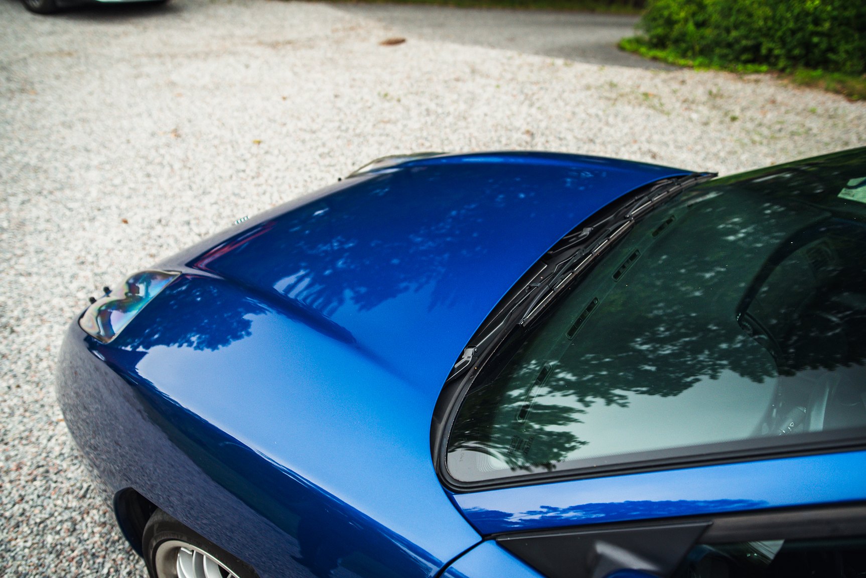 Exterior image of 2000 Fiat Coupé 2.0 Turbo Manuell