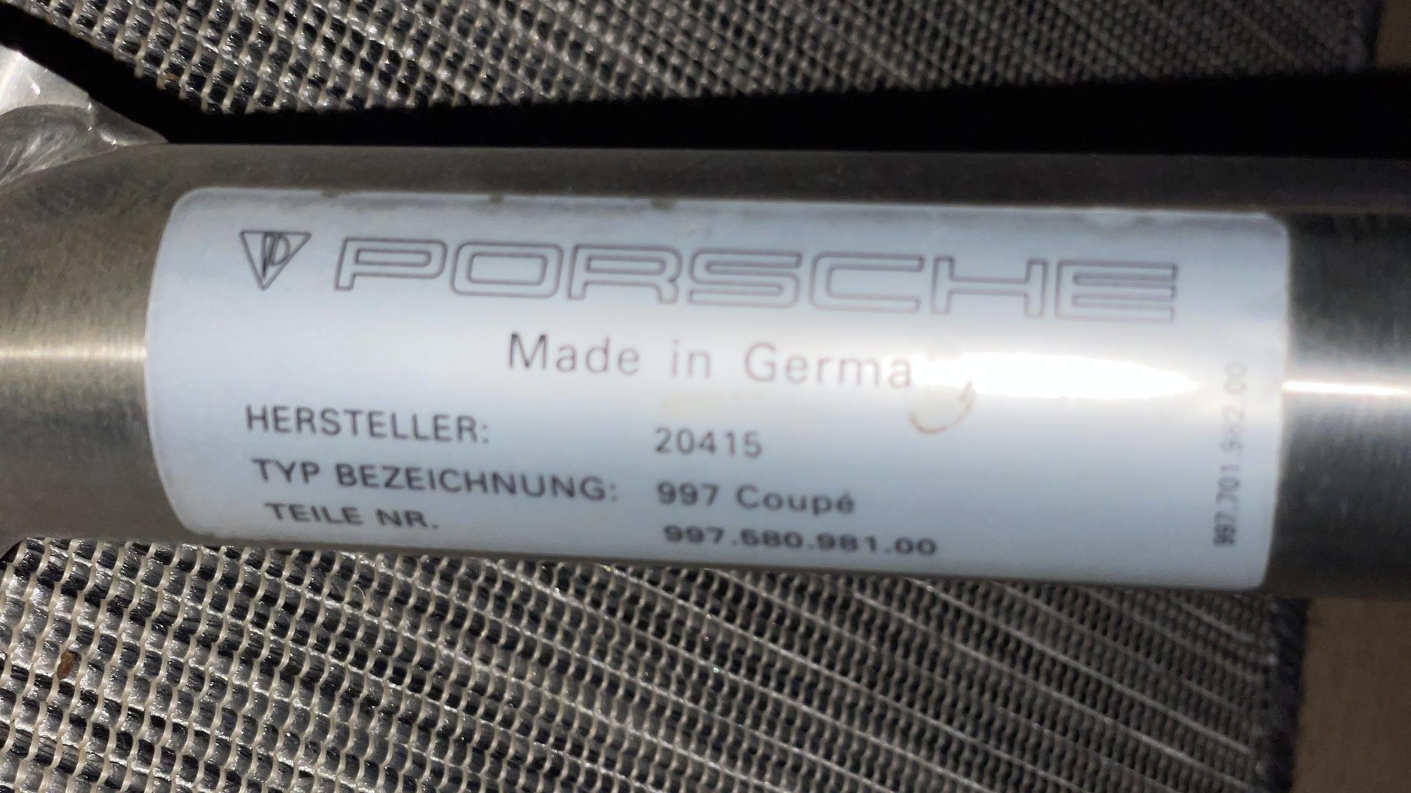 Documentation for 2007 Porsche 997 GT3 Gen 1  (2)
