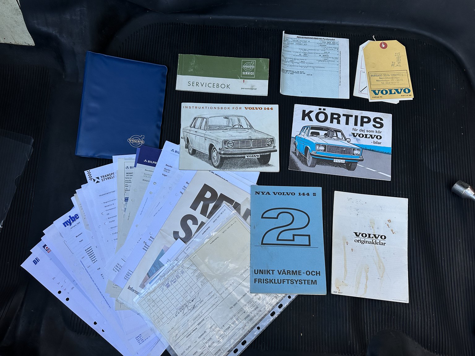Documentation for 1967 Volvo 144 1.8 