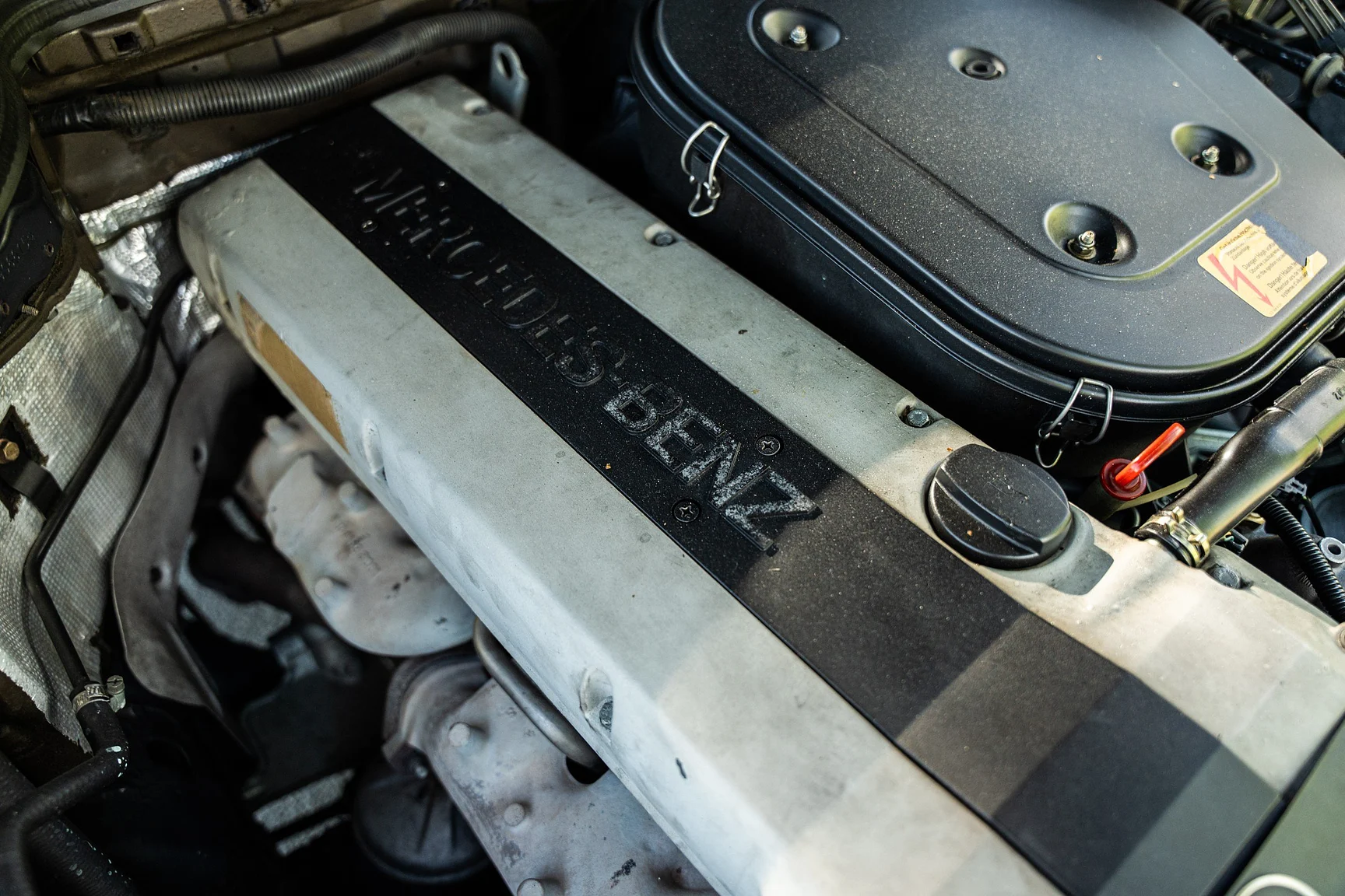 Image of 1993 Mercedes-Benz 300 CE-24 Cabriolet mechanics (13)