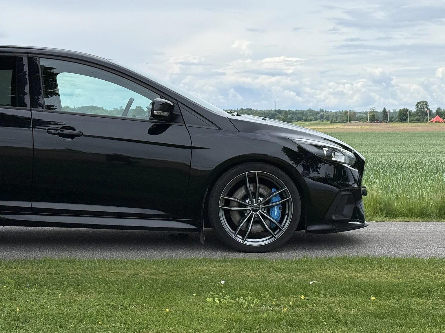 Aussenfoto 2016 Ford Focus RS (17)