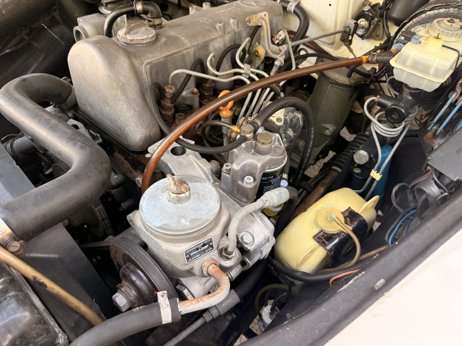Image of 1981 Mercedes-Benz 240 GD mechanics (5)