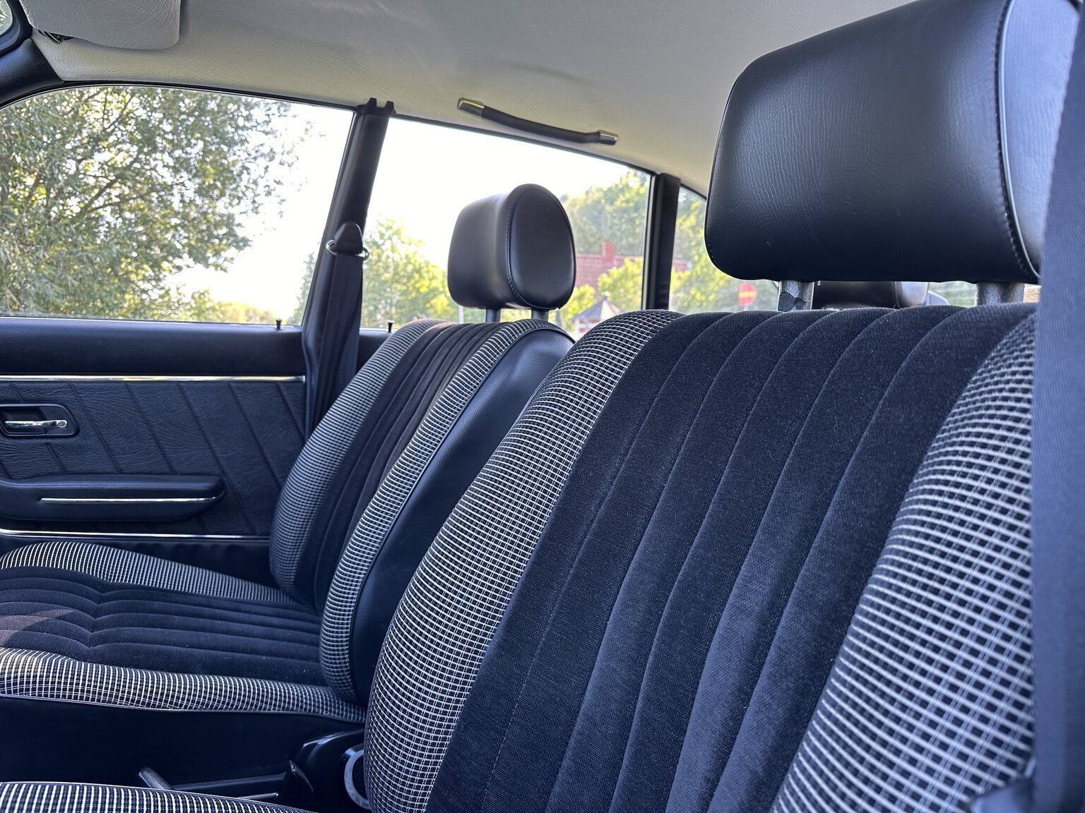 Innenraumfoto von 1975 NSU RO 80