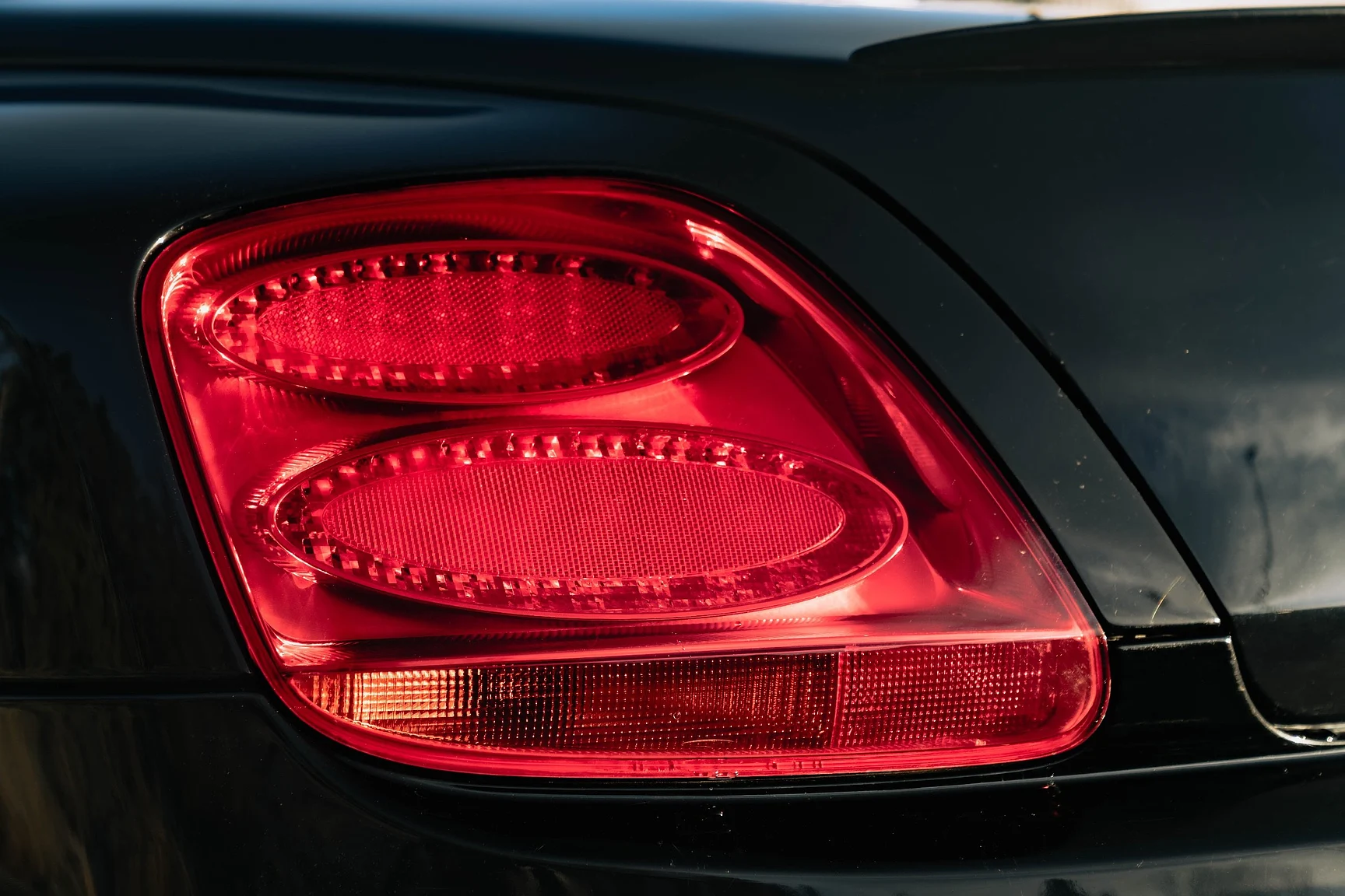 Exteriörbild på 2007 Bentley Continental GTC (40)