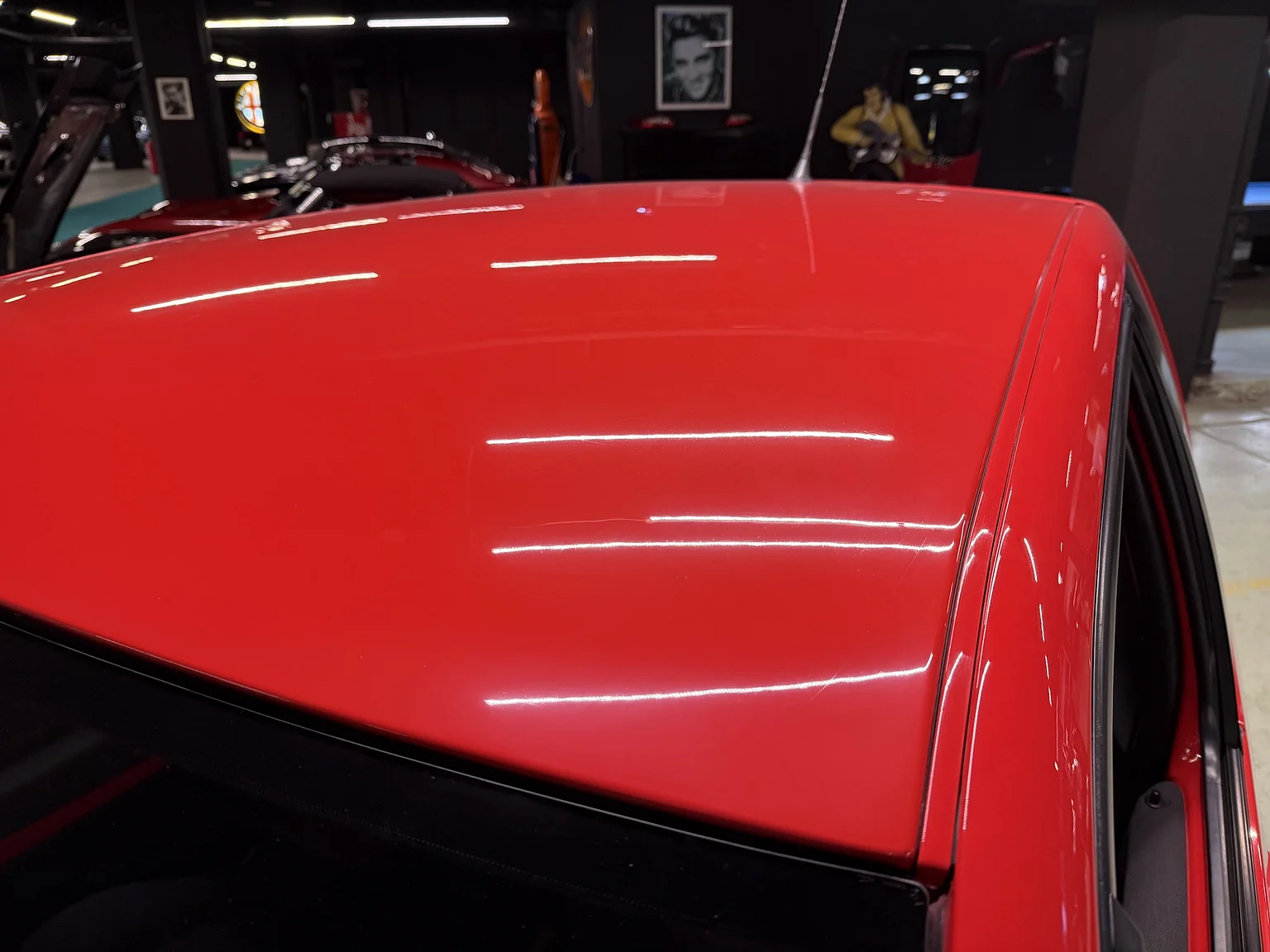 Exterior image of 2000 VW LUPO GTI 2001 (40)