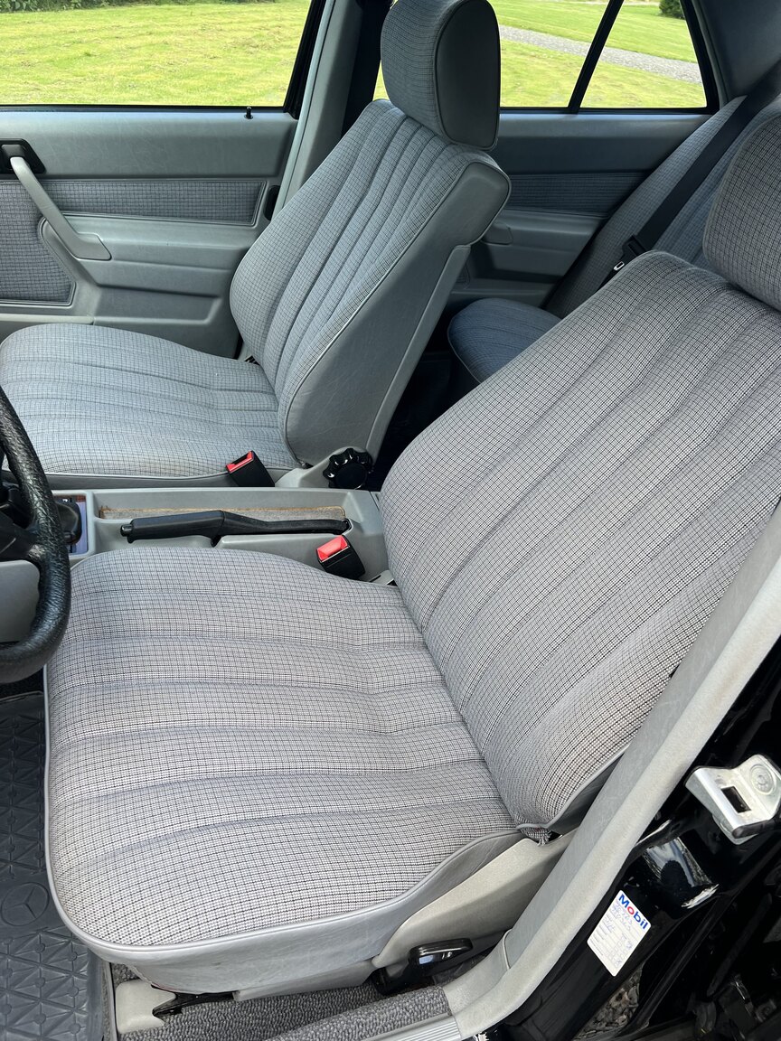 Interiörbild 1986 Mercedes-Benz 190E