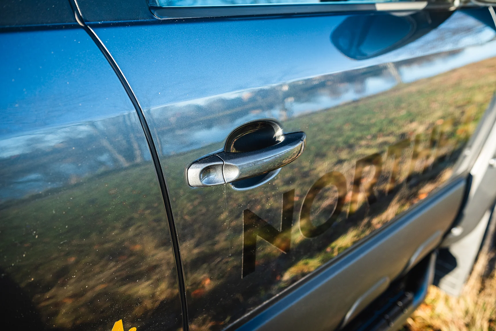 Exterior image of 2020 Northea Camper Expedition Volkswagen Amarok (79)