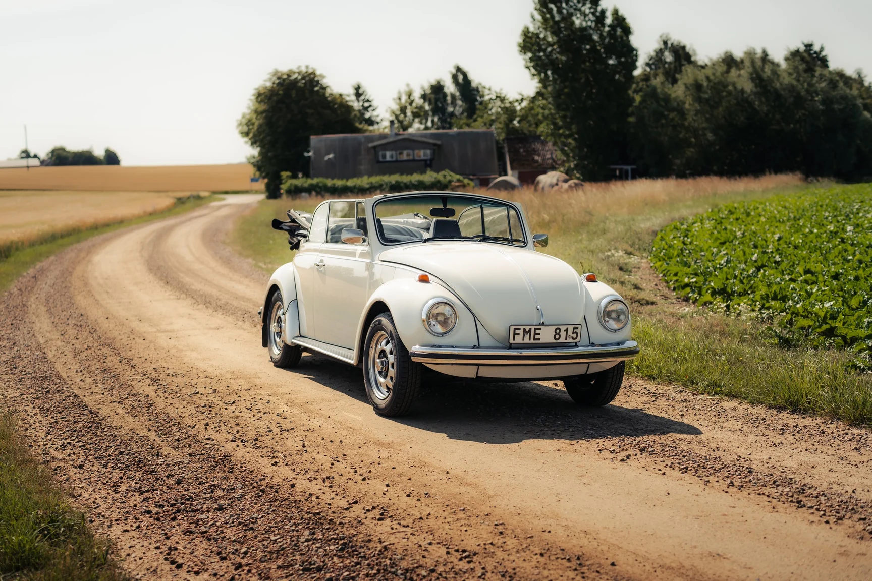 Exterior image of 1972 Volkswagen 1302 S Cabriolet (9)