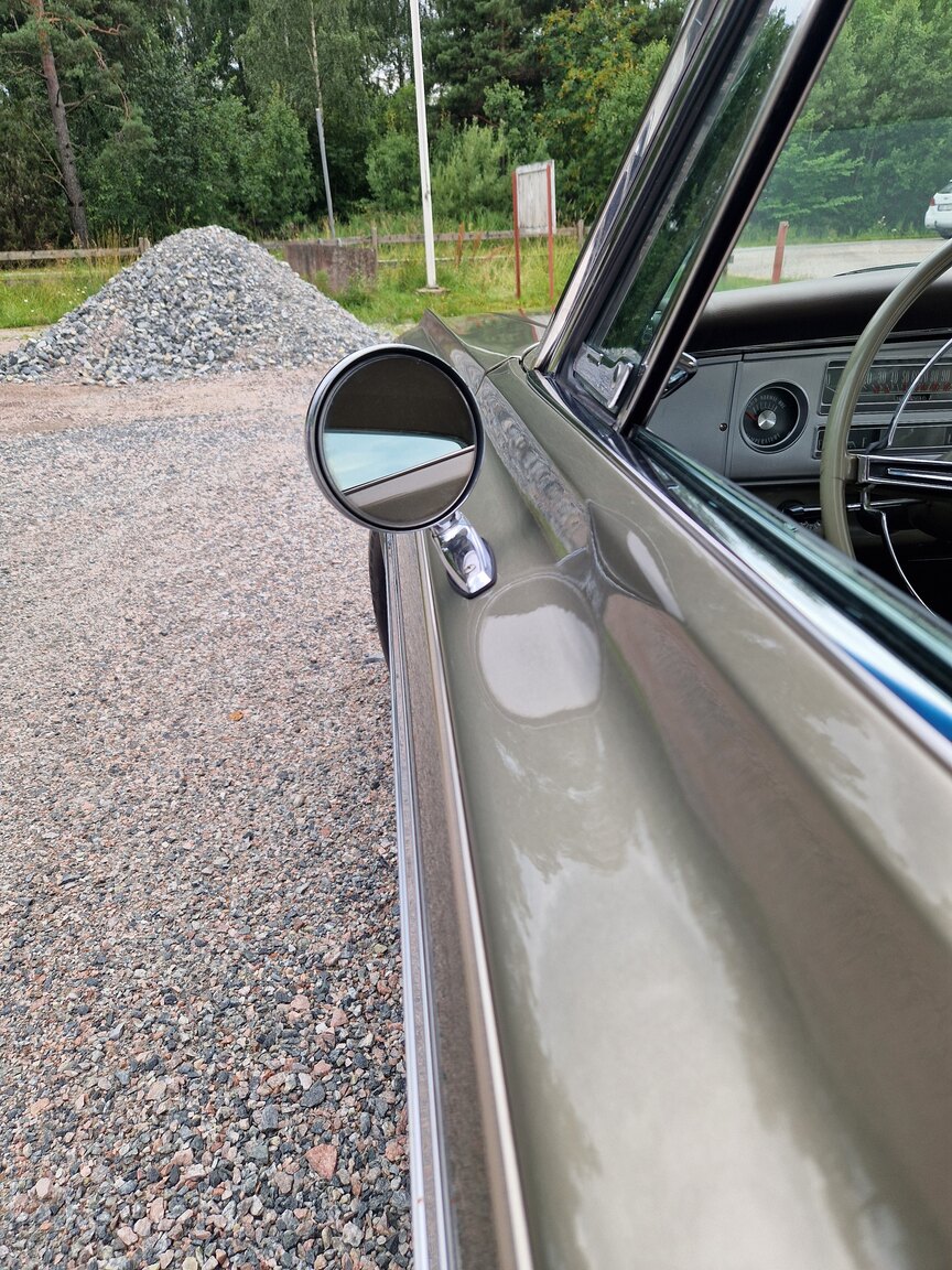 Exteriörbild på 1964 Dodge Polara 500