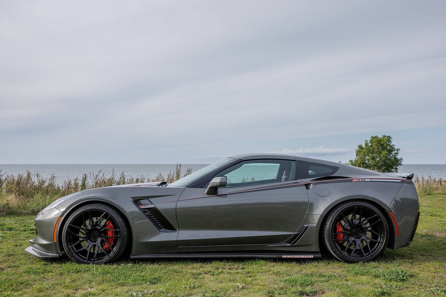 Exterior image of 2016 Chevrolet Corvette Z06