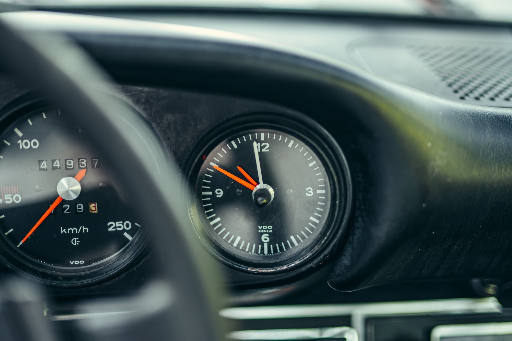 Interior image of 1972 Porsche 911E