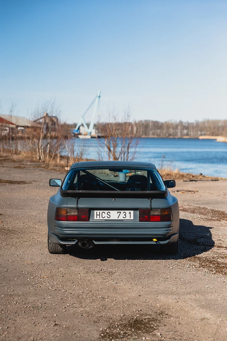 Aussenfoto 1982 Porsche 944 Trackday (48)