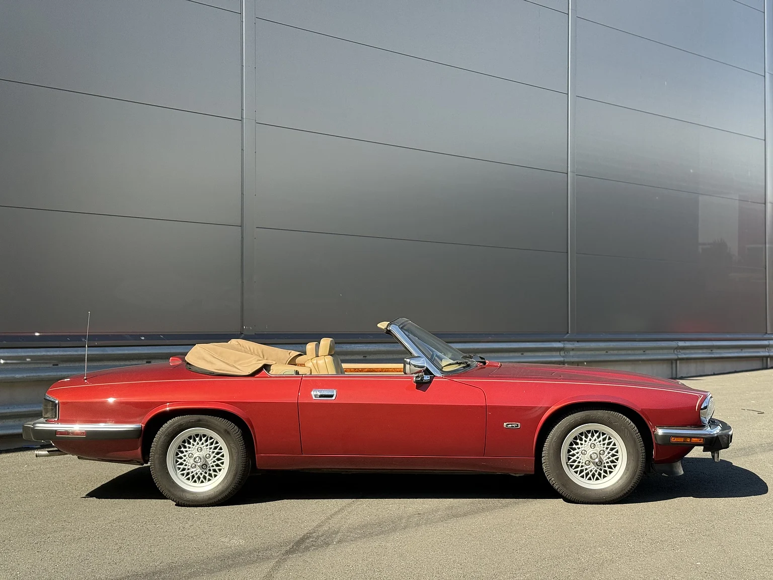 Aussenfoto 1993 Jaguar XjS Cabriolet (8)