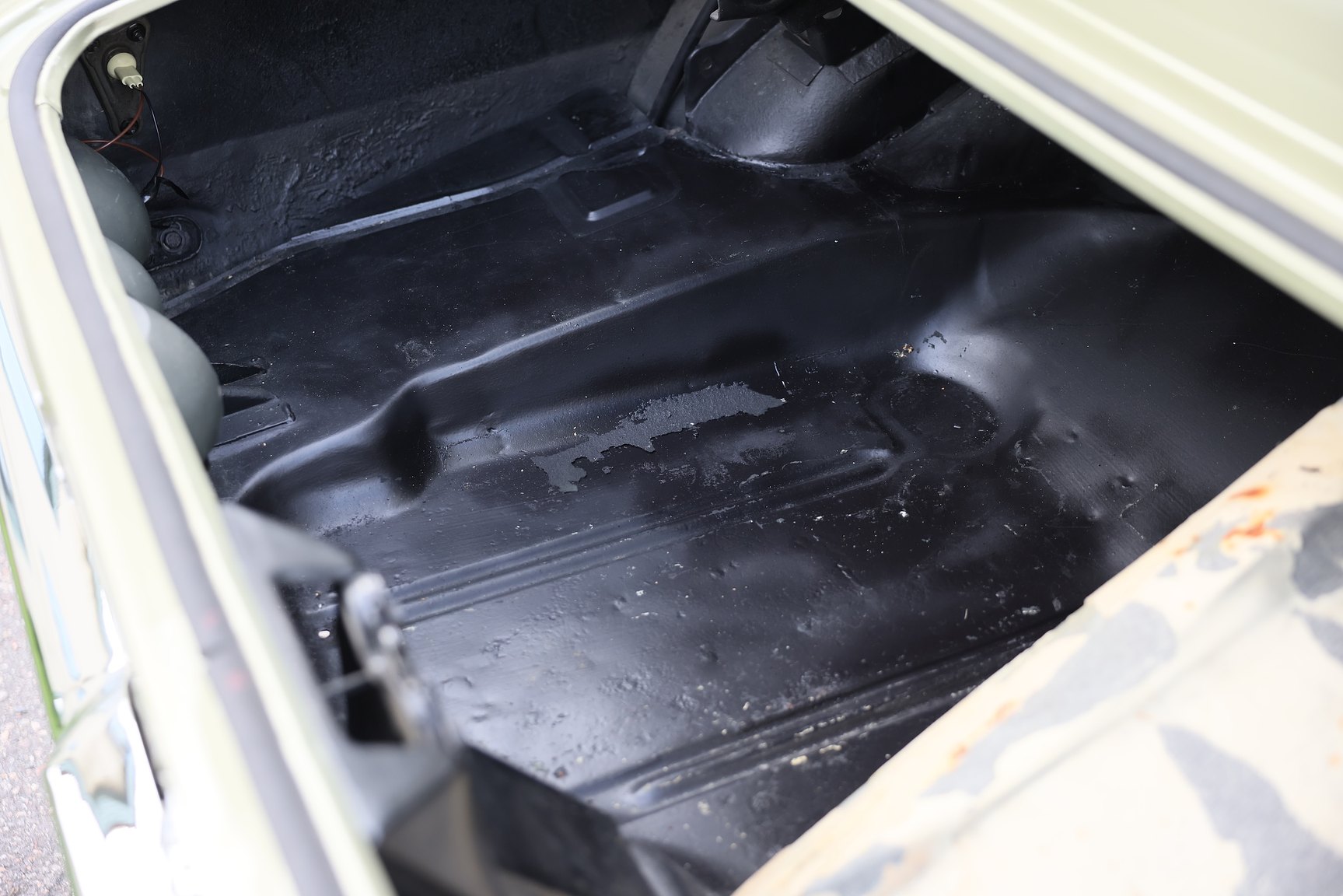 Interior image of 1968 Pontiac Firebird 400 Ram Air