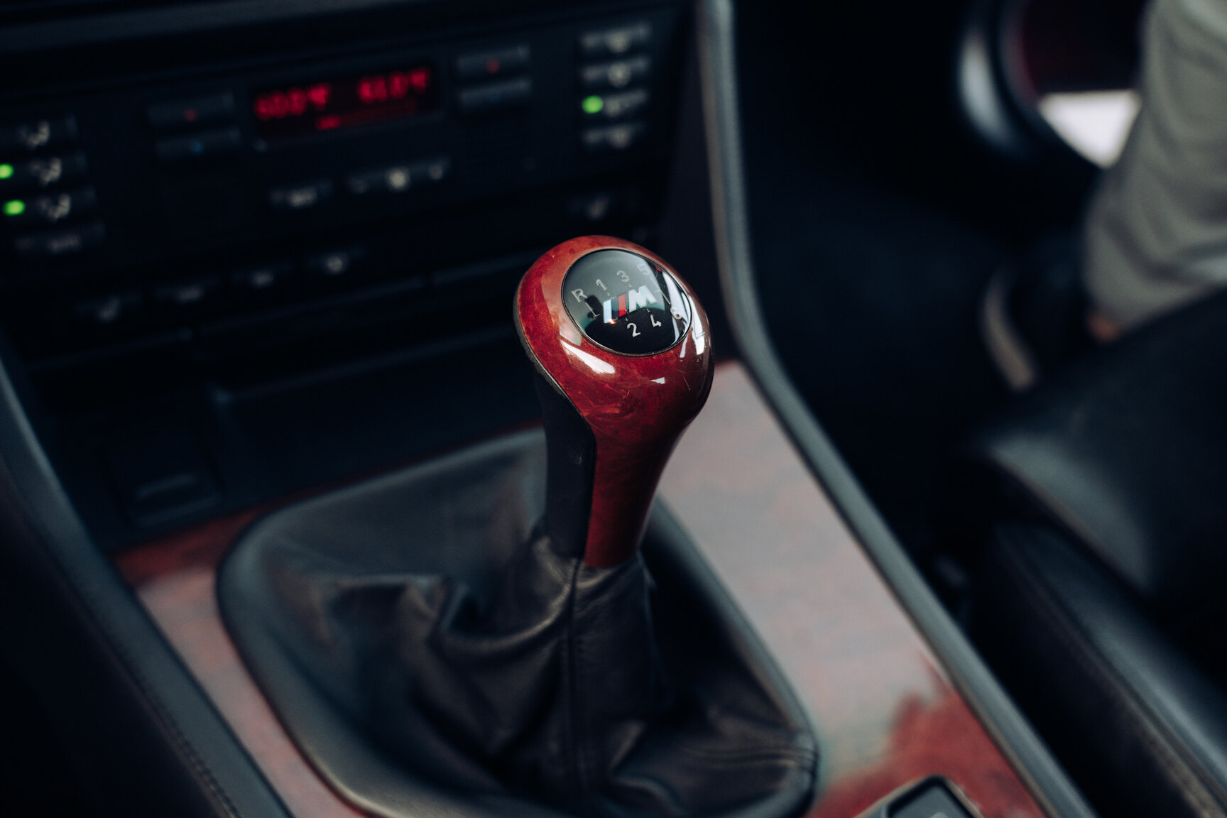 Interior image of 2001 BMW M5