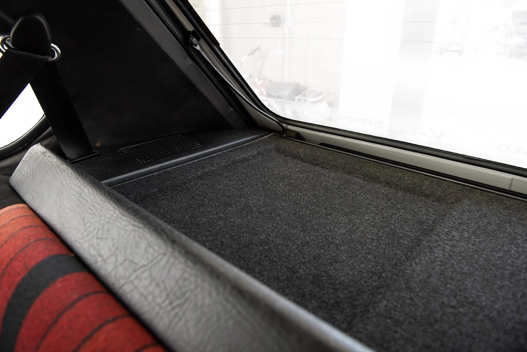 Interiörbild 1984 Volkswagen Golf GTI "Special" (35)