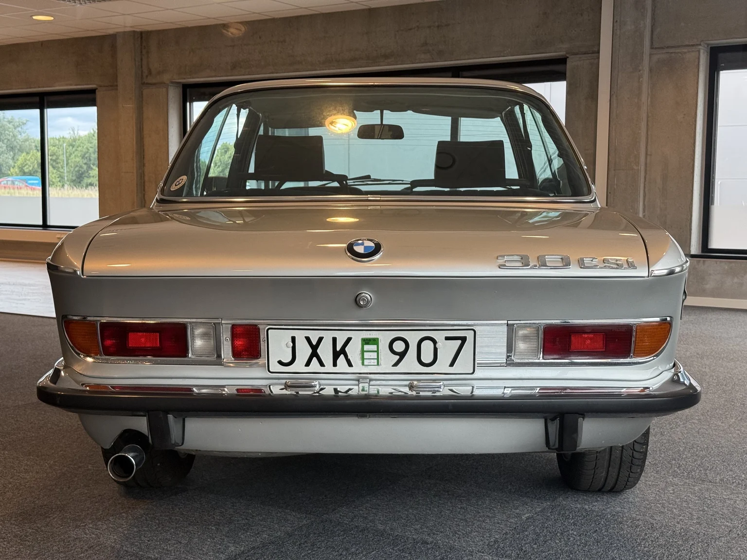 Exterior image of 1972 BMW E9 3.0 CSI (16)