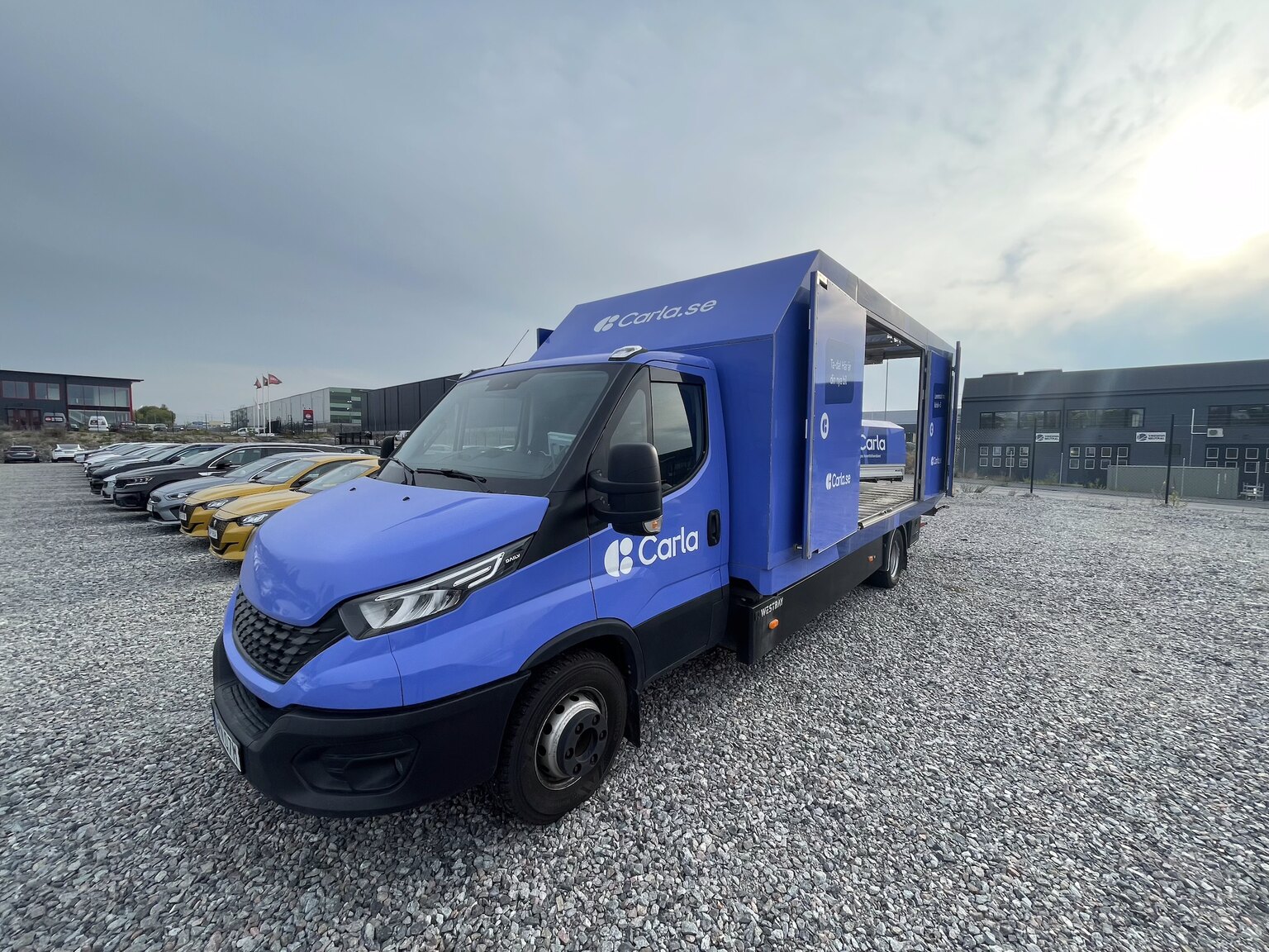 Aussenfoto 2022 Iveco Daily 70-180 Chassi Cab Fordonstransport