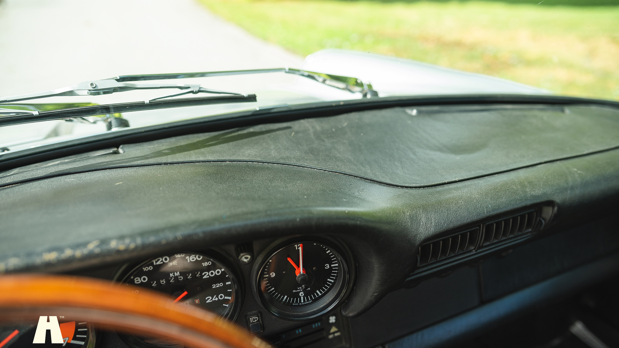 Interior image of 1981 Porsche 911 SC Backdate