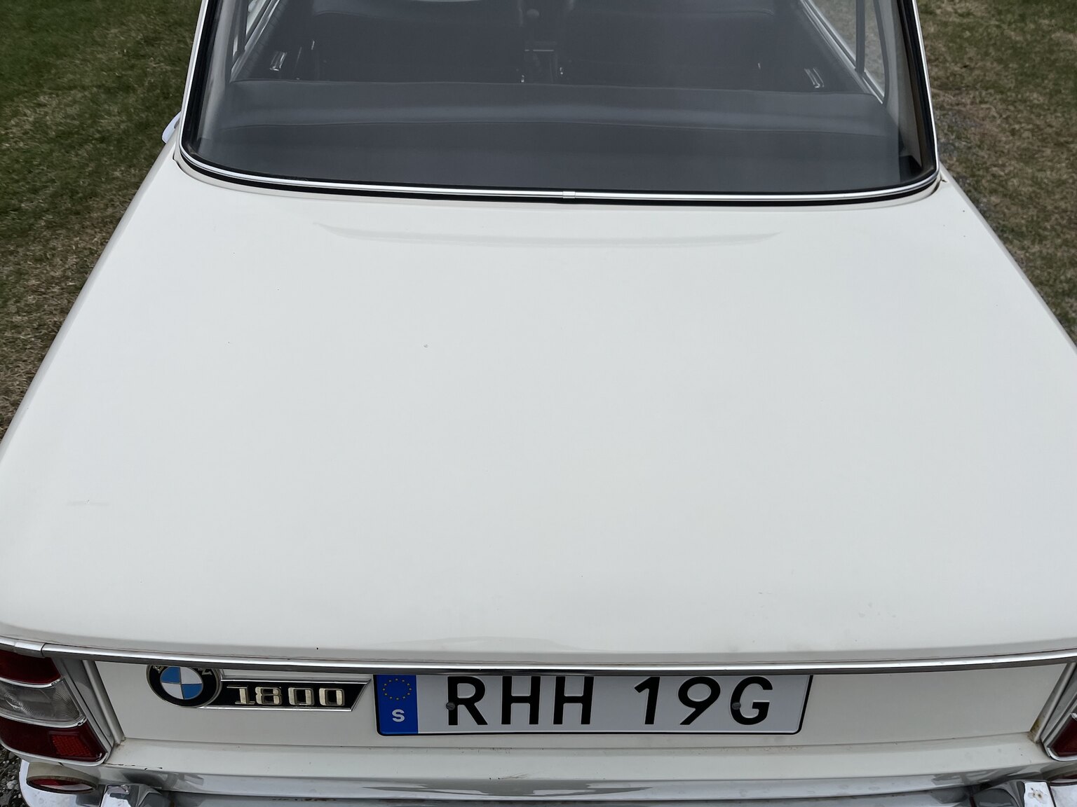 Exterior image of 1965 BMW 1800
