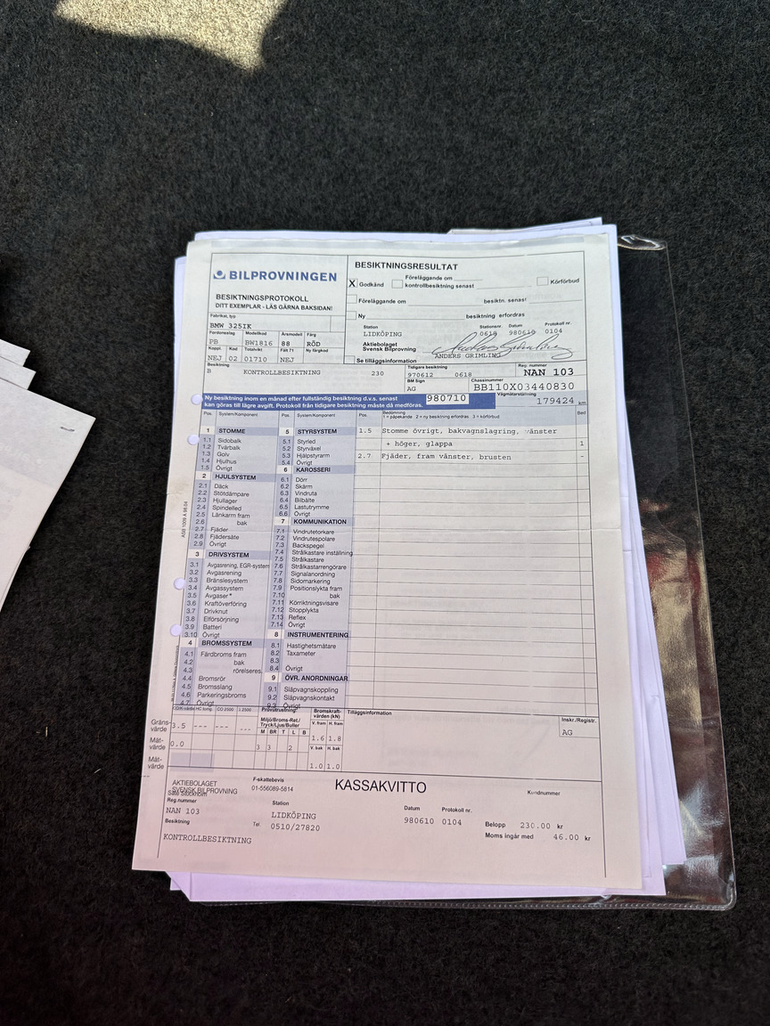 Documentation for 1988 BMW 325 Cabriolet (E30)