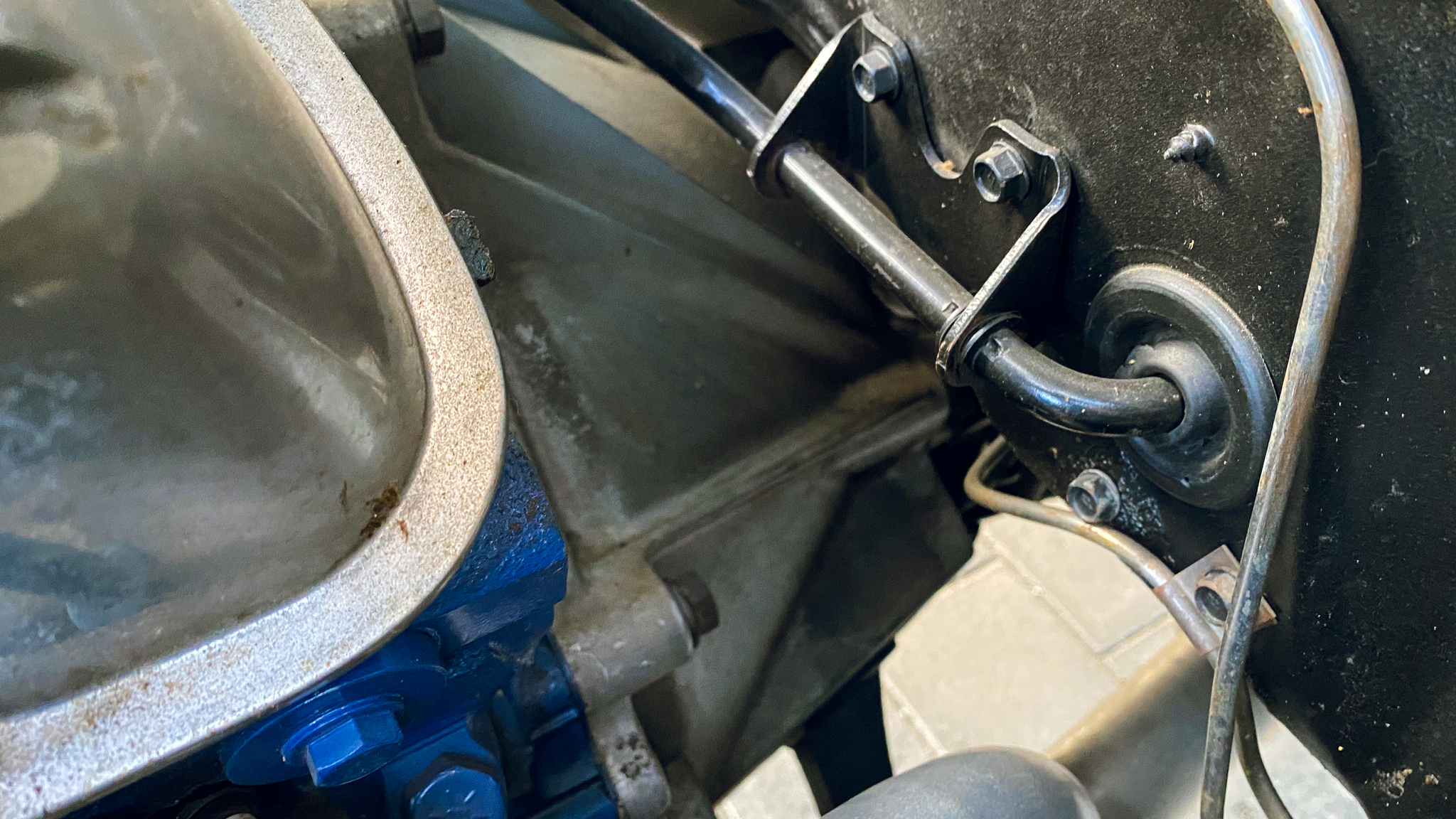 Image of 1967 Ford Mustang 305ci HT (17) mechanics