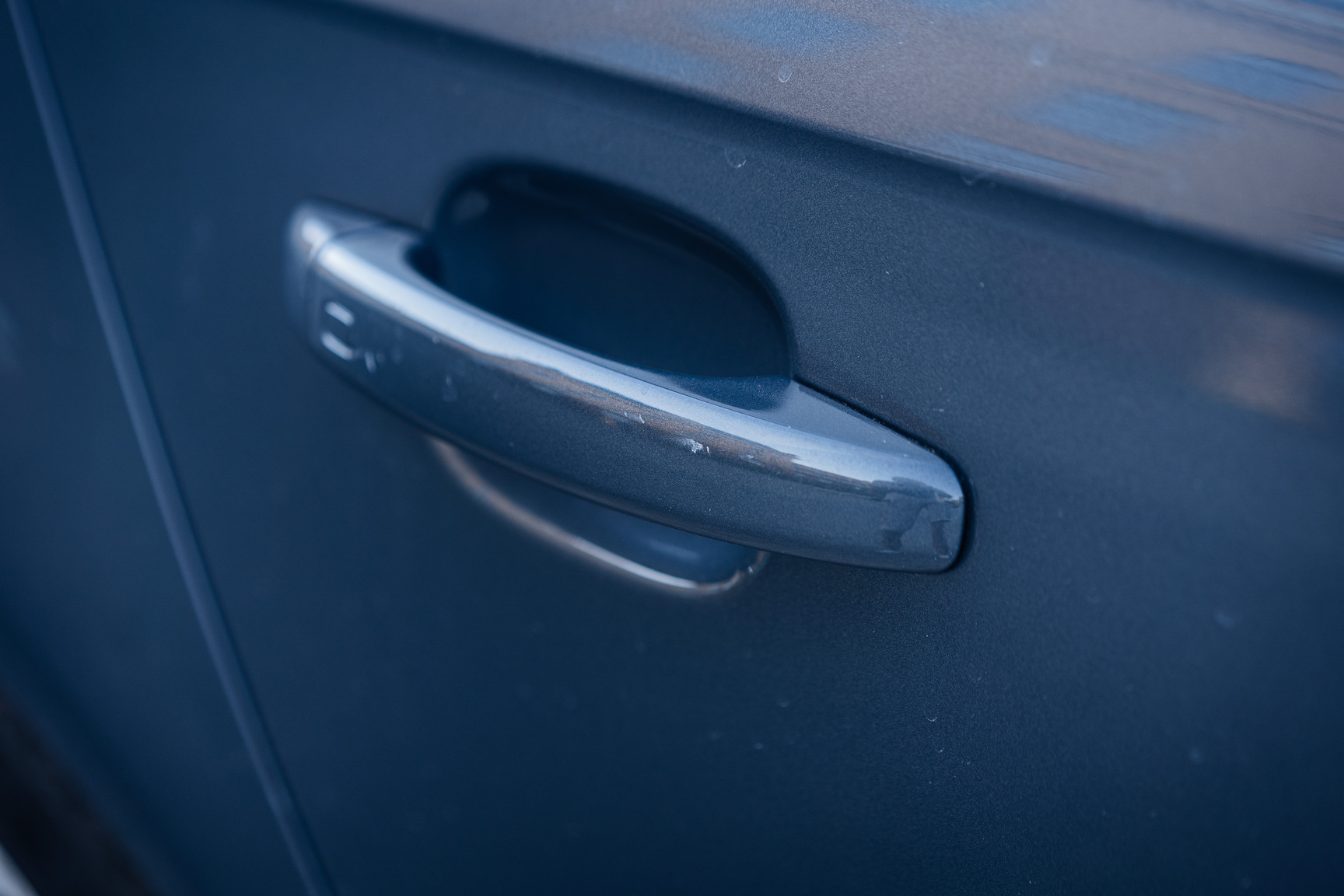 Exterior image of 2011 Audi S4 (42)