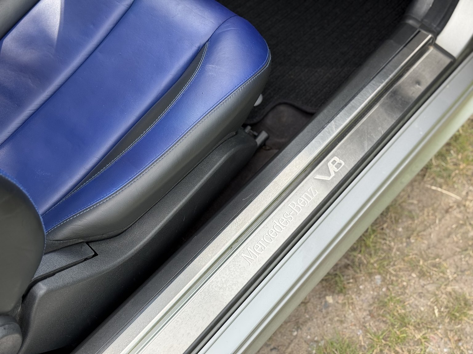 Interior image of 2000 Mercedes-Benz CLK 55 AMG Coupé