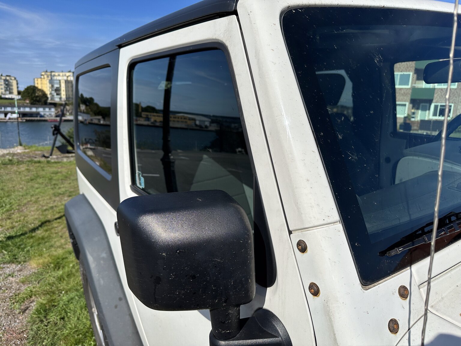 Exteriörbild på 2010 Jeep Wrangler Rubicon (60)