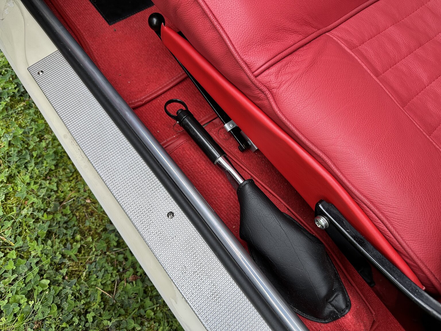 Interior image of 1964 Volvo P 1800 S