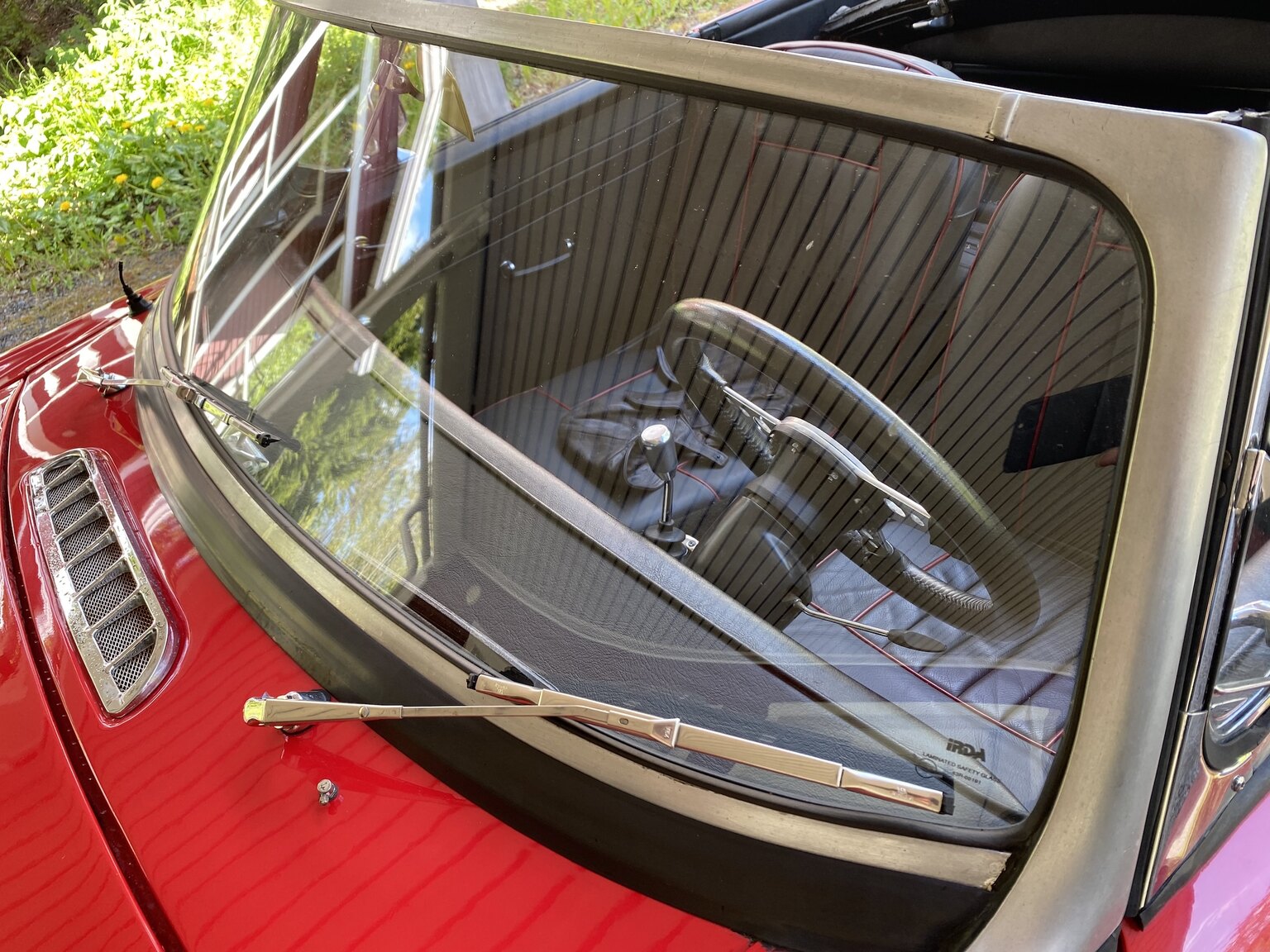 Exterior image of 1967 MG MGB 1800