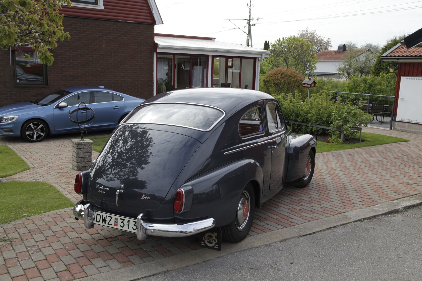 Exterior image of 1964 Volvo PV544E 1.8