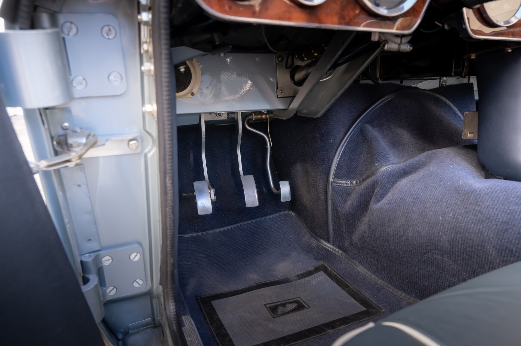 Interior image of 1967 Austin-Healey 3000 MK3 Phase 2