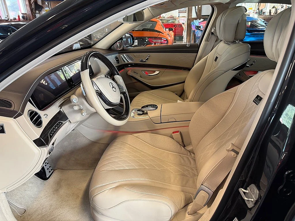 Bild von 2017 Mercedes-Benz S (25)