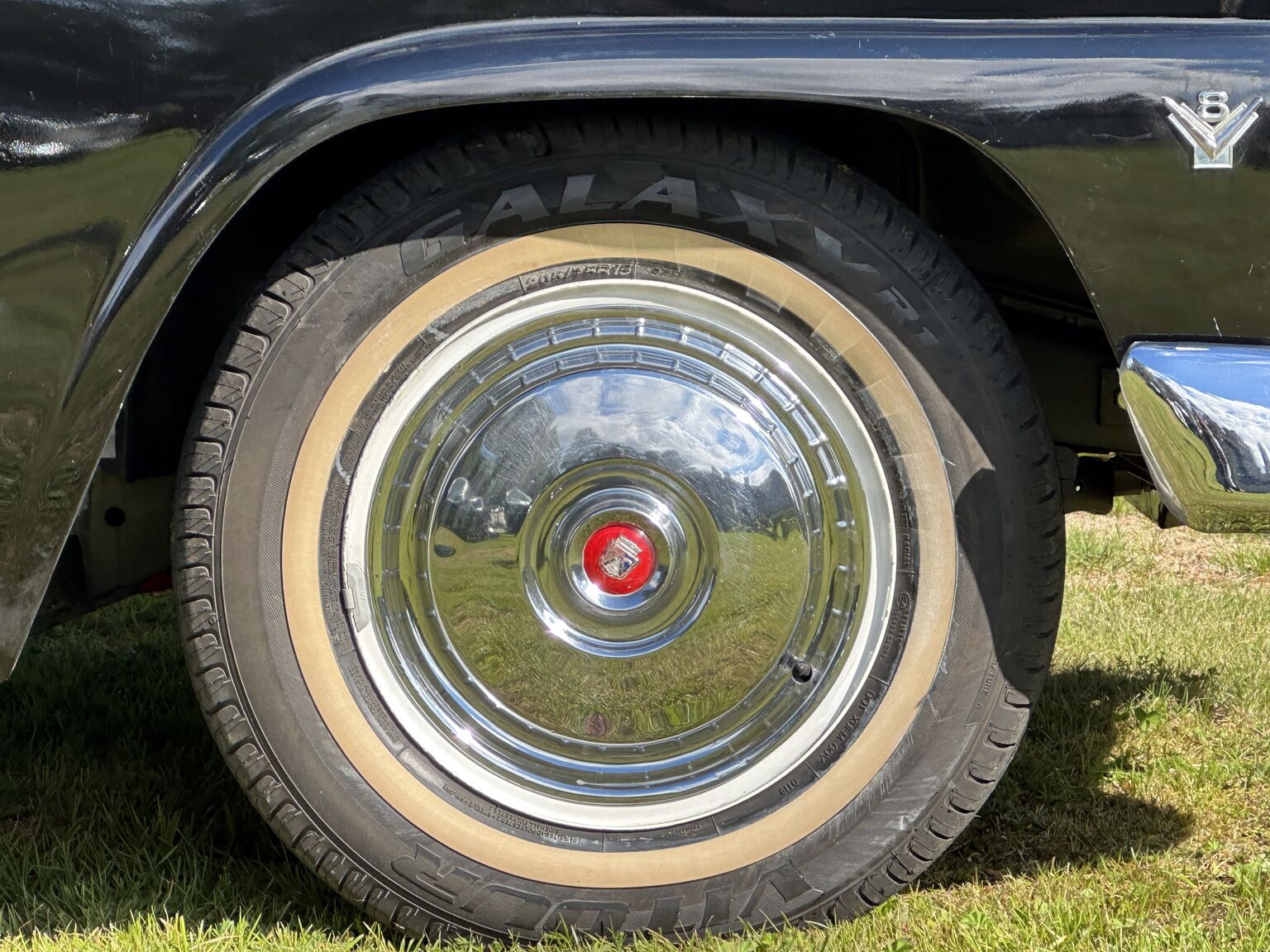 Exteriörbild på 1955 Ford Fairlane Crown Victoria