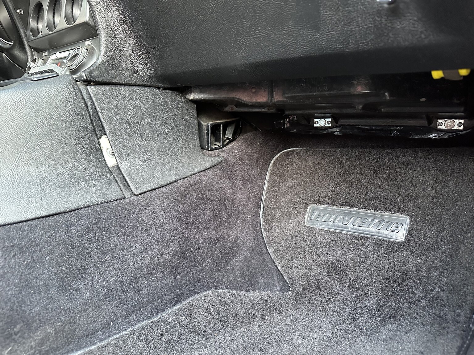 Interior image of 1968 Chevrolet Corvette 427ci / 435hp (31)