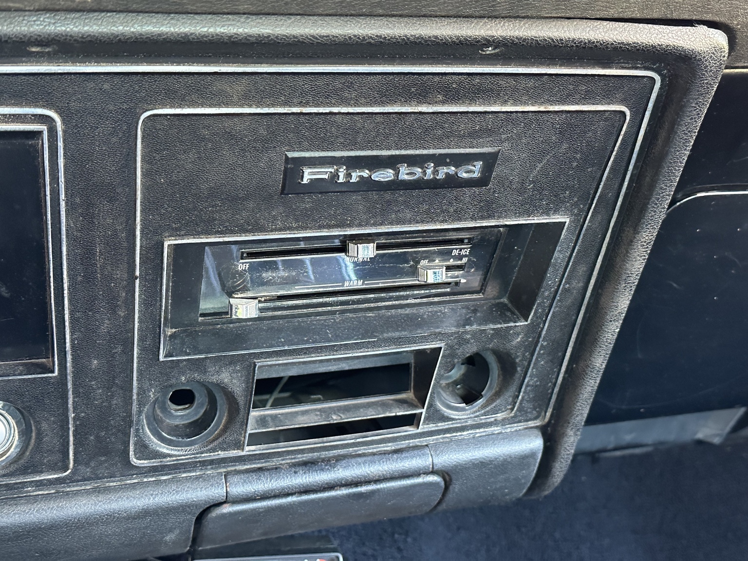 Interiörbild 1969 Pontiac Firebird (15)