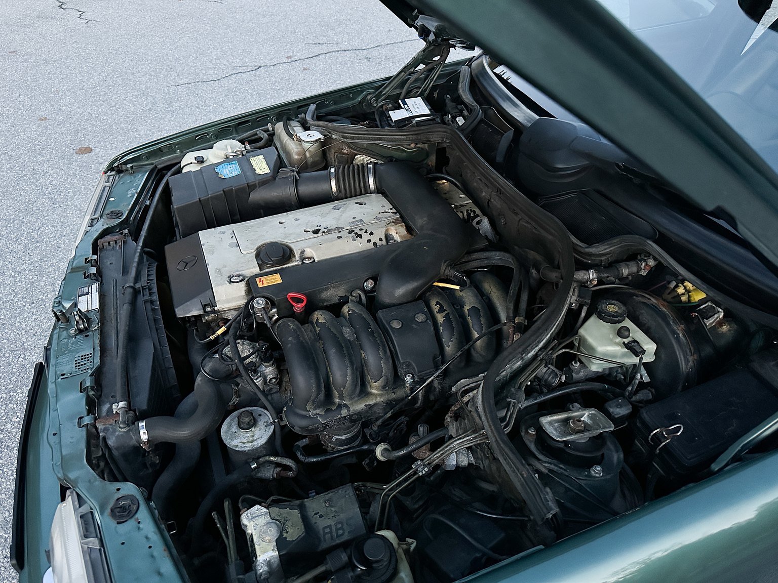 Image of 1996 MERCEDES-BENZ E 320 T mechanics